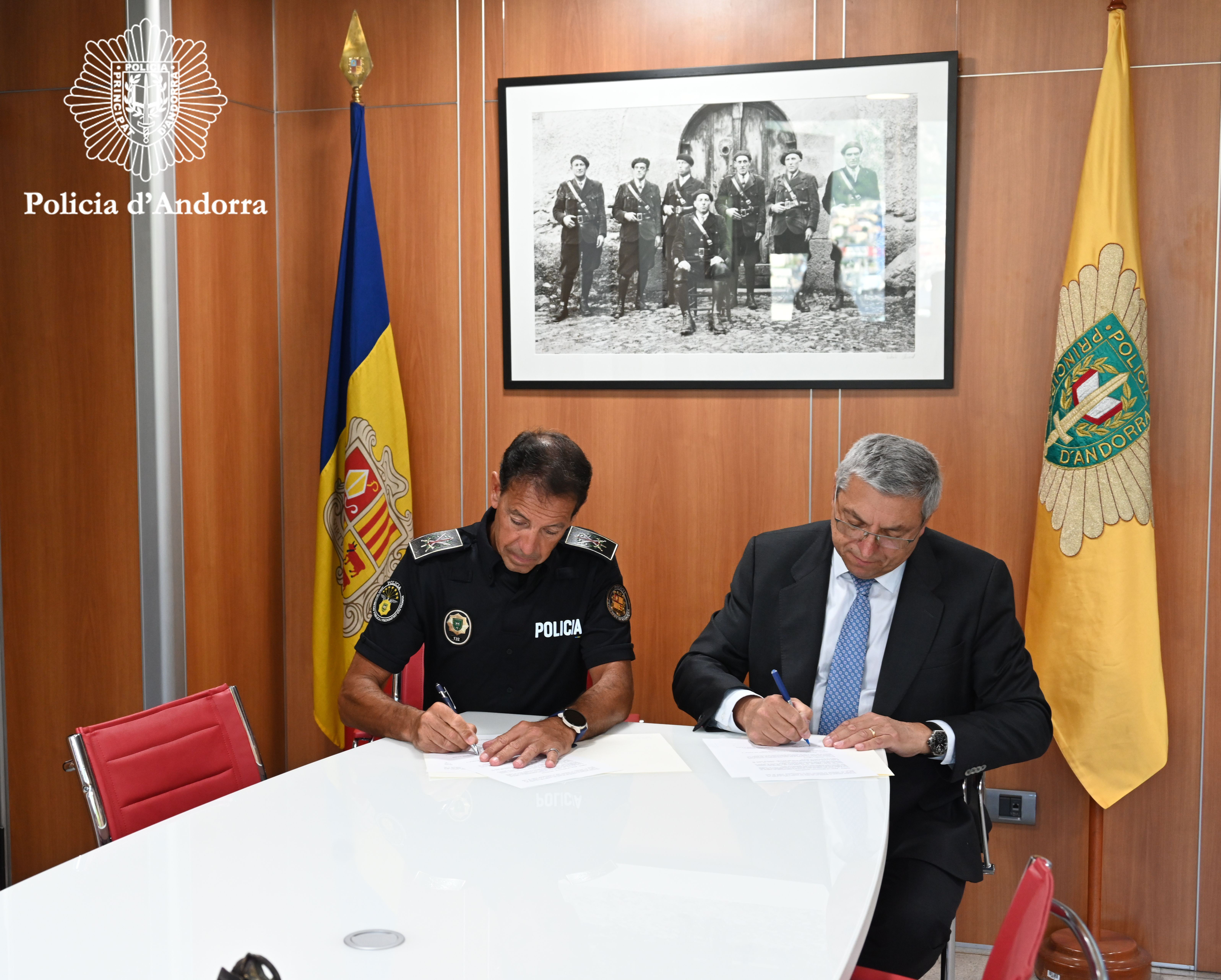 La Policia i el Consell Regulador Andorrà del Joc signen un protocol de col·laboració entre les dues institucions