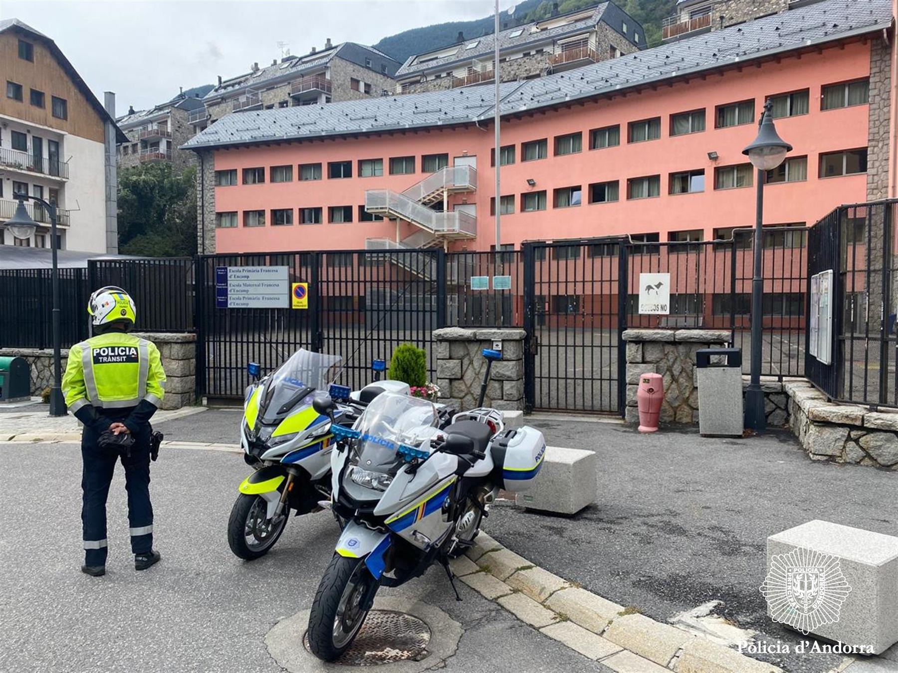 Garantir la seguretat en el transport dels infants, objectiu de la nova campanya de la Policia als voltants de les escoles