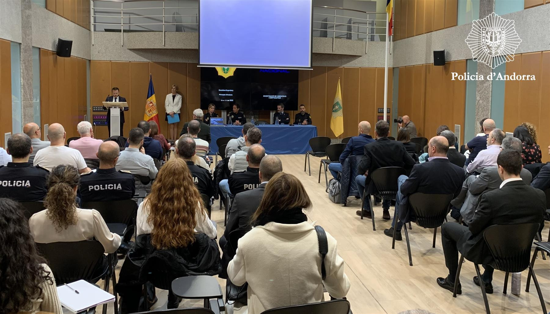 Policia i membres de la Justícia es formen en noves modalitats de ciberatacs i criptoactius