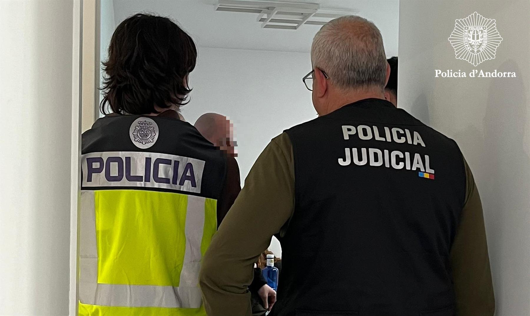 La Policia deté un creador de continguts per la seva presumpta implicació en una xarxa dedicada a cometre ciberatacs