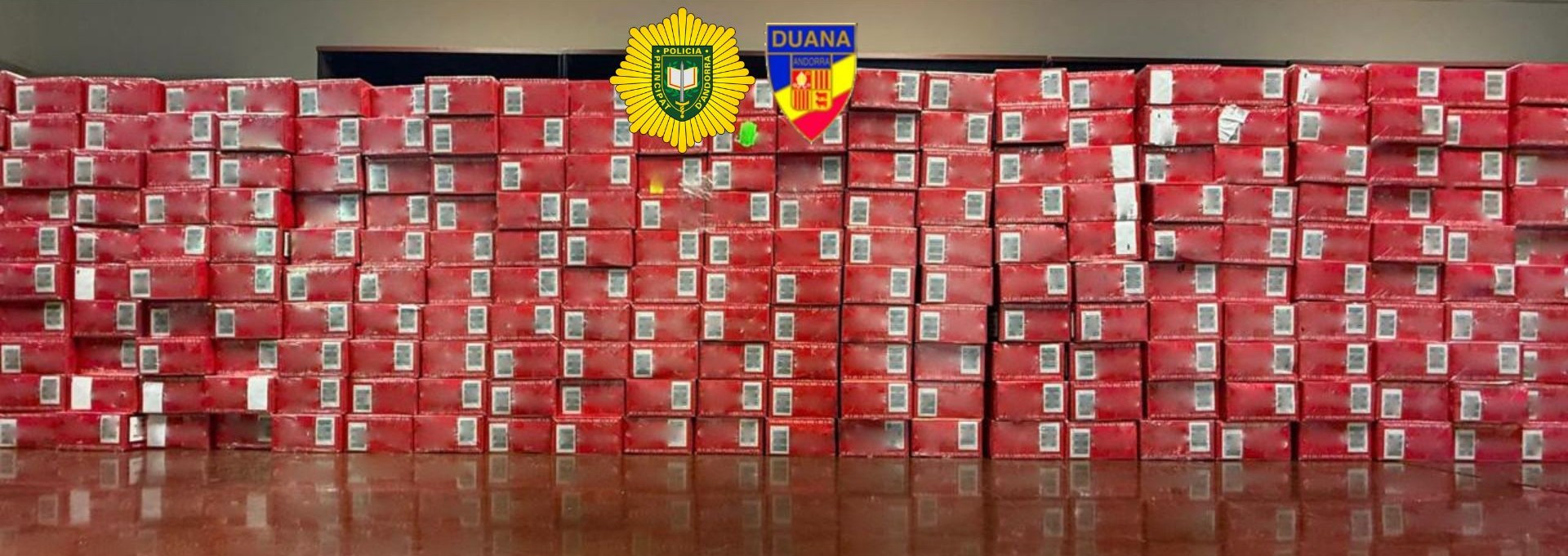 La Policia i la Duana comissen tabac de contraban valorat en uns 33.600 euros en quatre intervencions amb dos detinguts