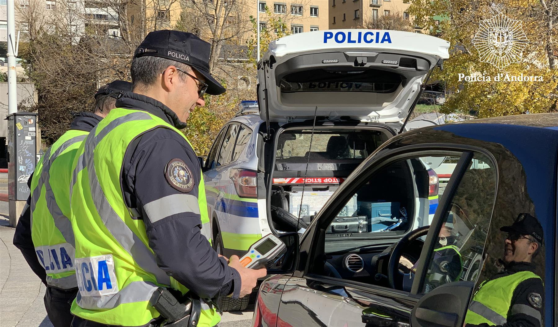 En marxa una nova campanya contra la conducció sota els efectes de l'alcohol i les drogues amb motiu de les vacances de Pasqua